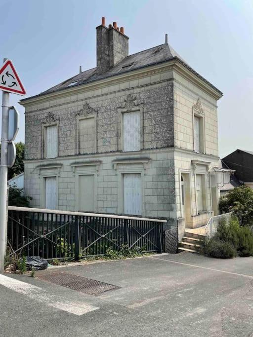 Appartement Le Nid De L'Ile à Chinon Extérieur photo