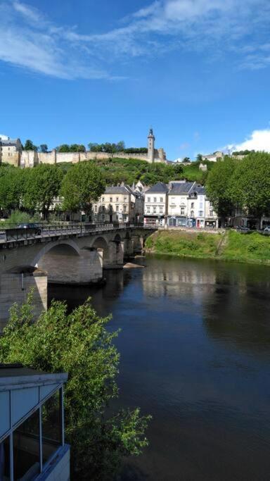 Appartement Le Nid De L'Ile à Chinon Extérieur photo